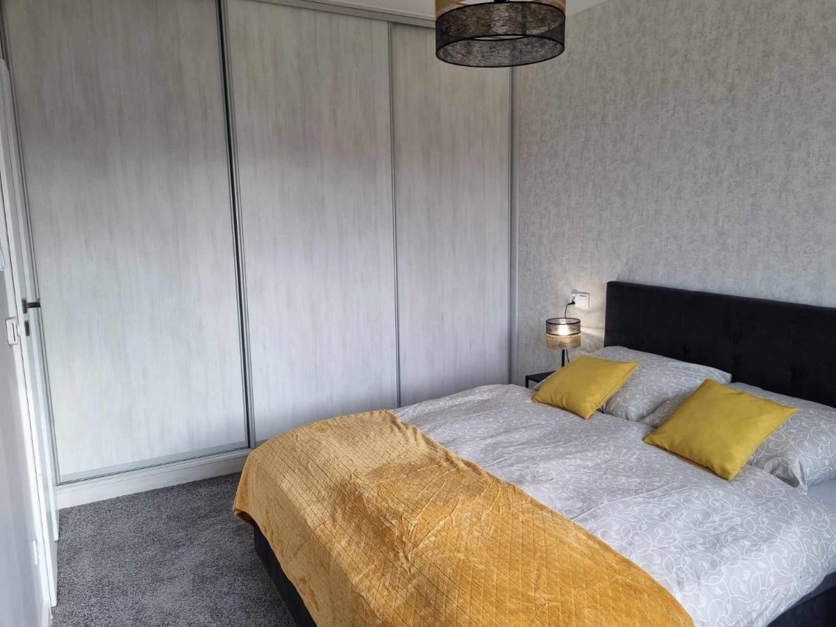 Domek Pod Swierkami -Apartament Swierkowy IV Kudowa-Zdrój Kültér fotó